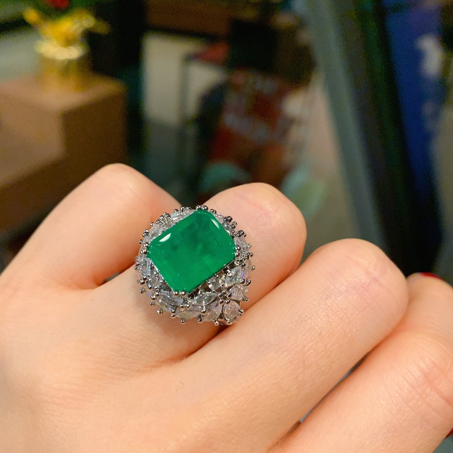 Green Square Pendent Set
