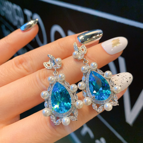 Dazzling Aquamarine Crystal Set